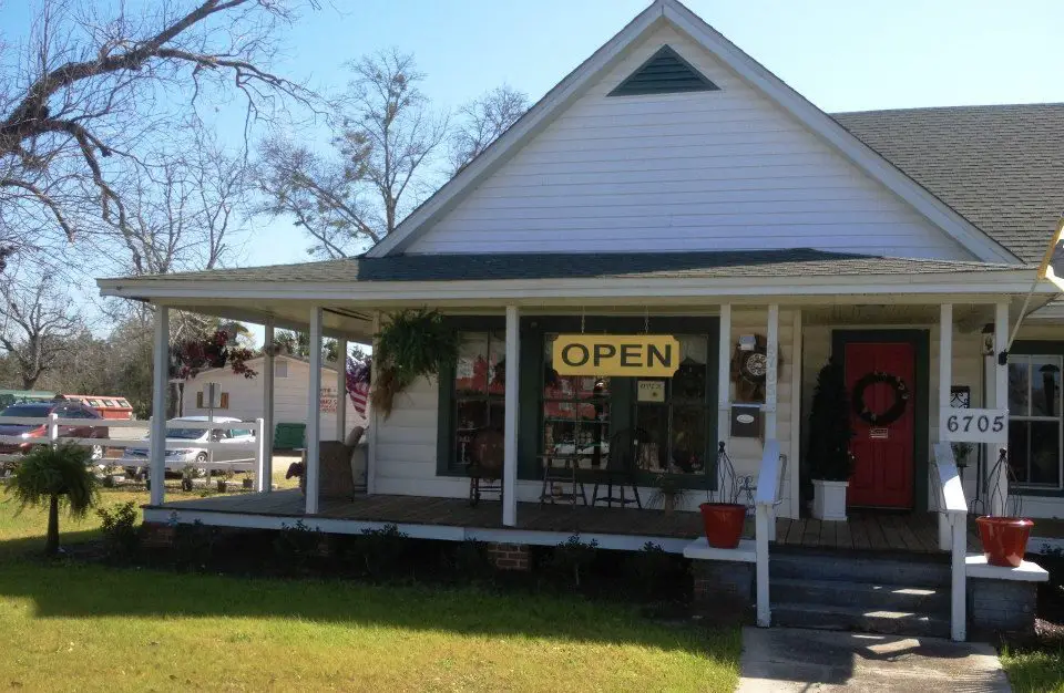 Milton Antiques & Boutique Farm Products
