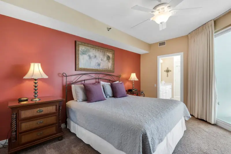 E Penthouse 17C Bedroom