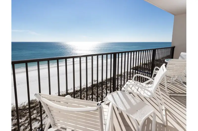 Sundunes 172 Balcony