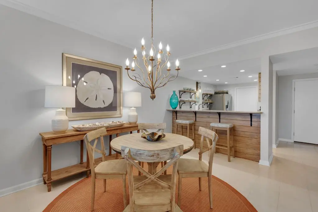 Unit 102 Dining