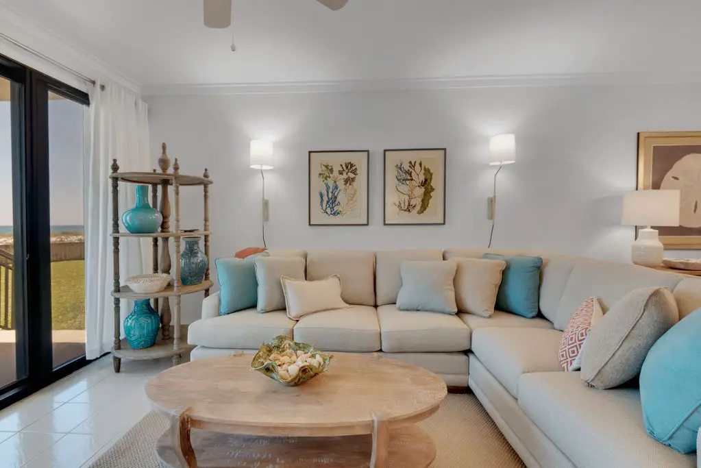Unit 102 Living Room