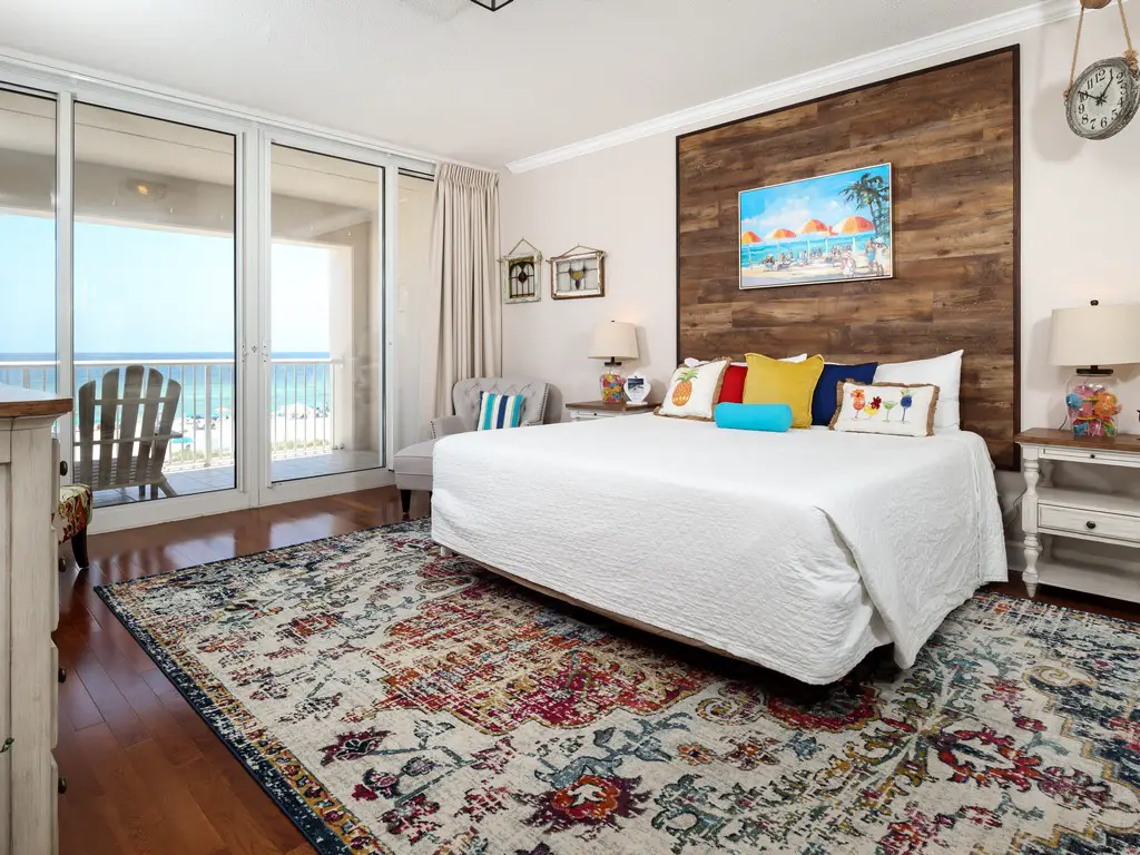 Unit 305 Bedroom