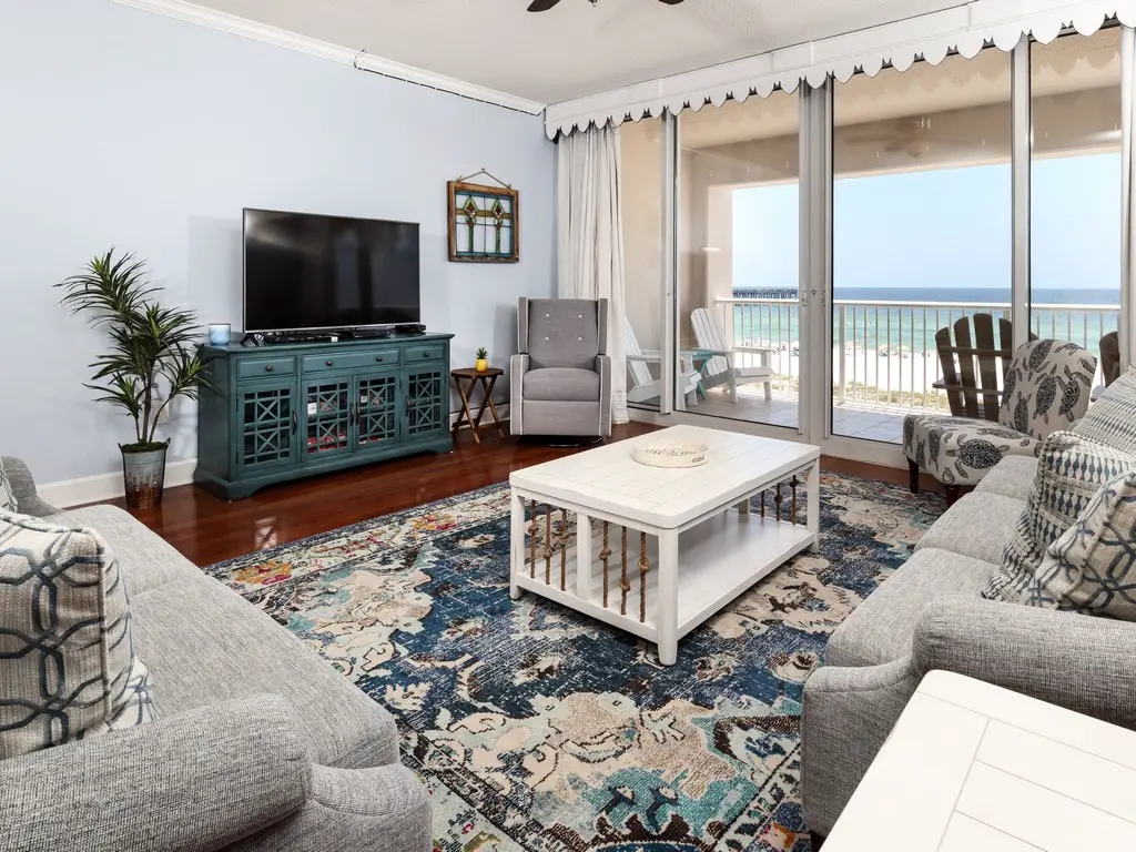 Unit 305 Living Area