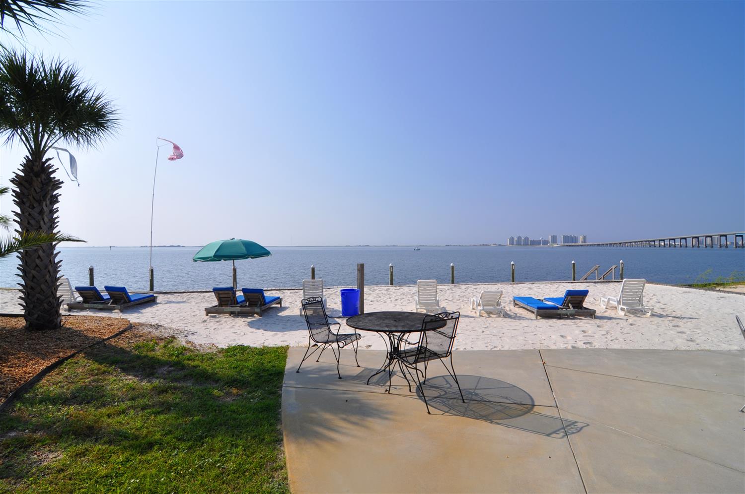 Best Western Navarre Beach Beach View