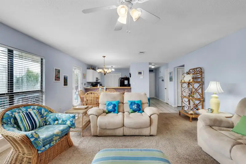 Wave on Bye Living Area